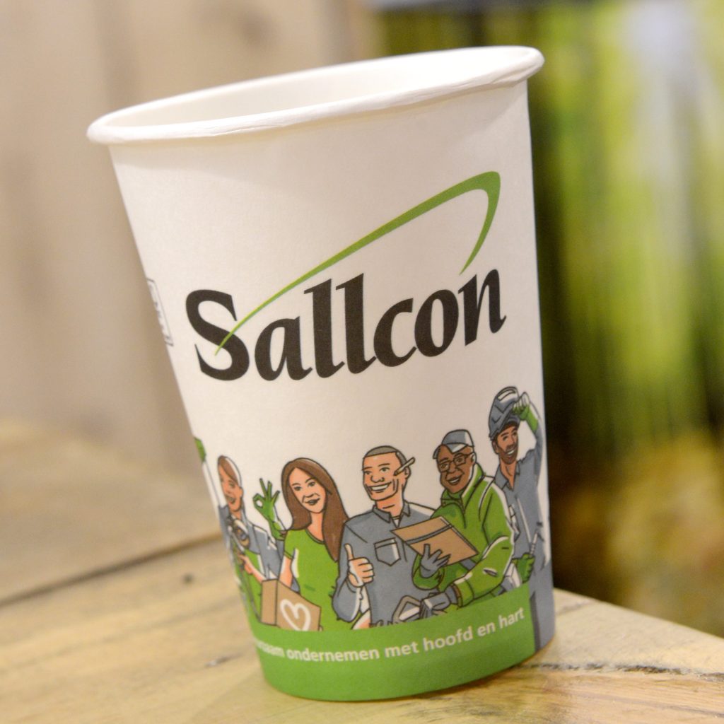 Kartonnen koffiebeker in eigen design